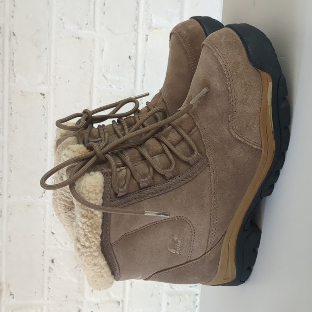 Sorel Waterfall Low Lace Winter Boots